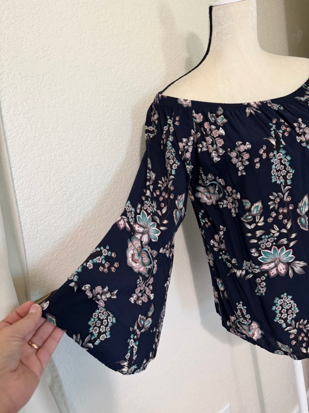 Solitaire Navy Floral Off-the-Shoulder Peasant Top - Picture 3 of 6